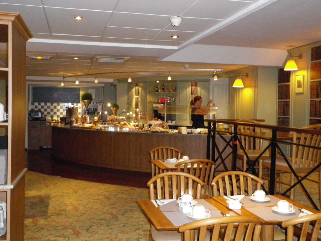 12.Petit-dej.jpg