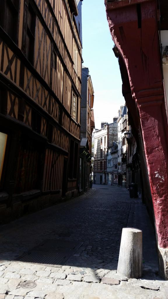 05.Rue de la Vicomte.jpg