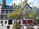 18.Place du Lieutenant Aubert.jpg
