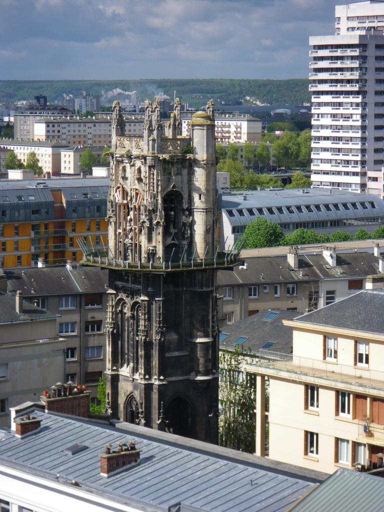 42.Tour Saint-Andre.jpg