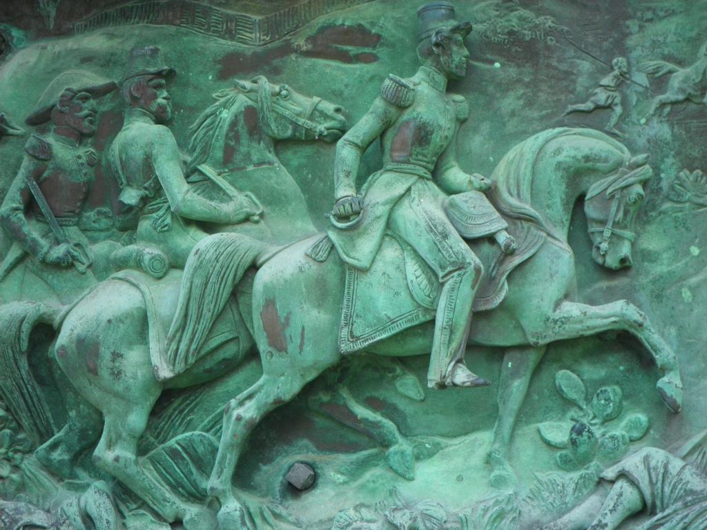 23.Bas-reliefs.jpg